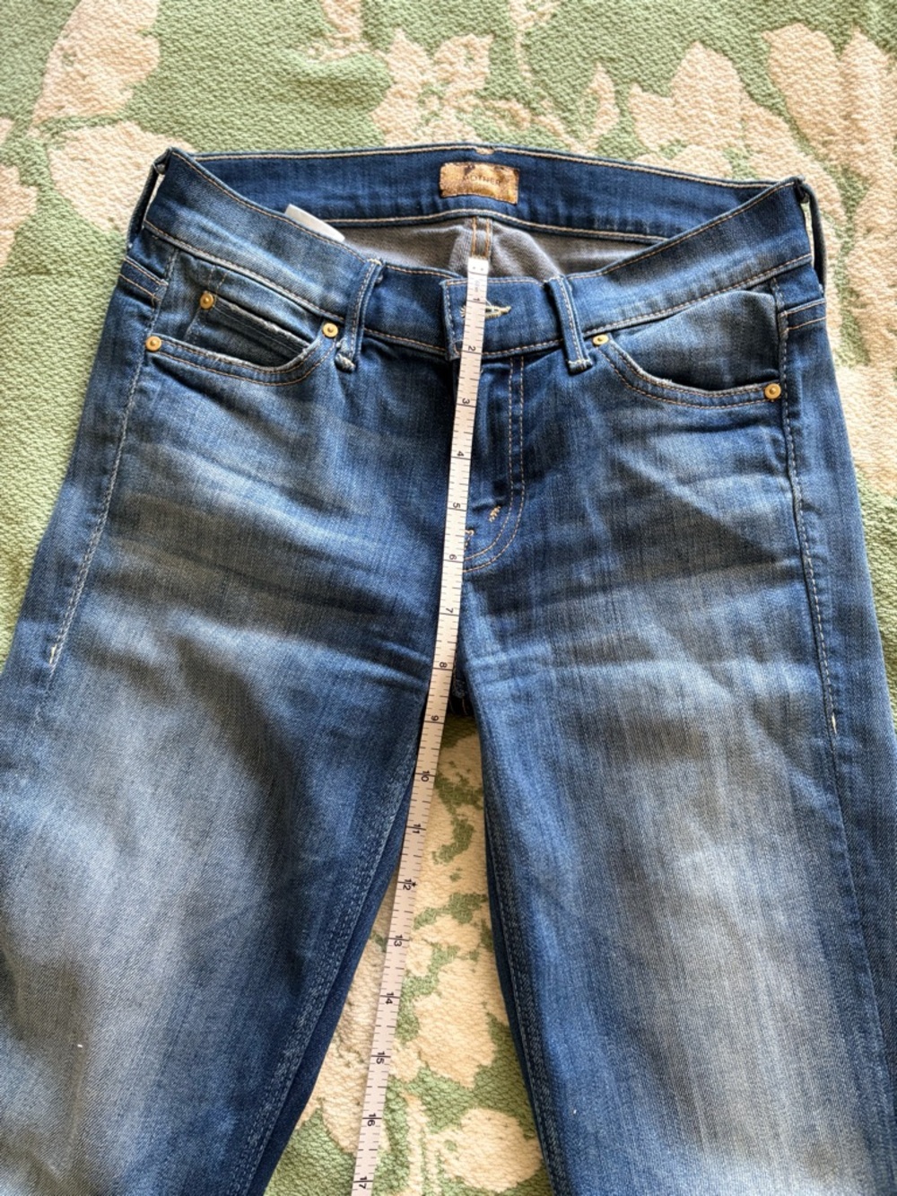 MOTHER Indigo Blue Denim Jeans with Pocket Stitching ..Slit Hem - Picture 6 of 7